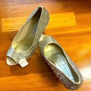Ladies dressy, sparkly heels, size 8
